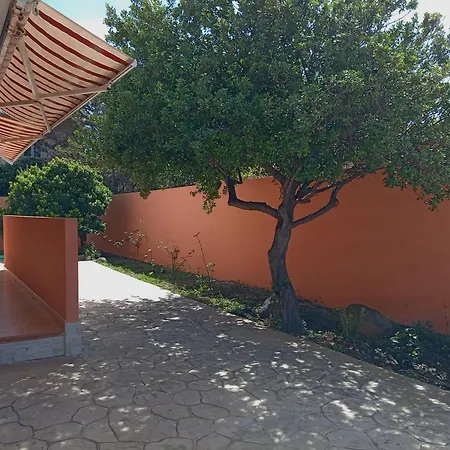 Casa Vacanze Santa Caterina Di Pittinuri  Exterior photo